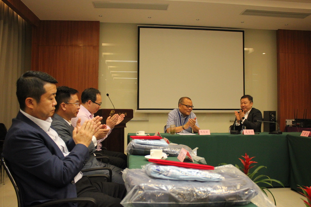 1631945564.jpg 3-1P53016230C43.jpg