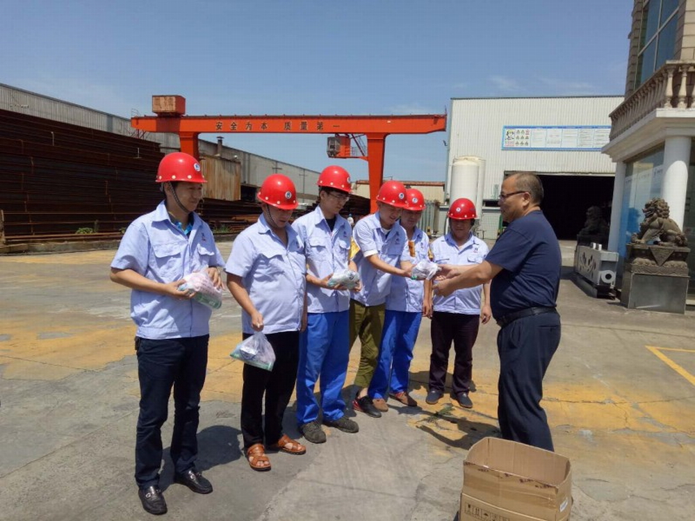 1631947835.jpg FsRG9djf_Rn77.jpg